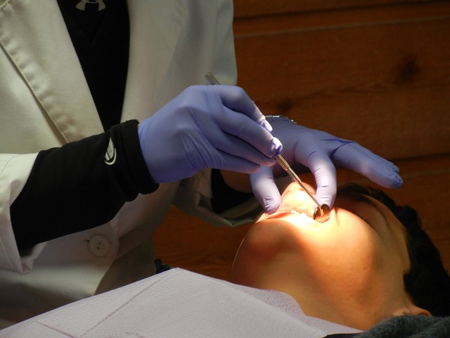 Qui est exposé à une urgence dentaire ?
