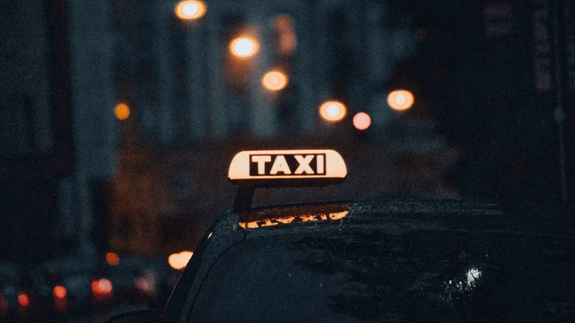 Les moyens pour devenir un chauffeur de taxi